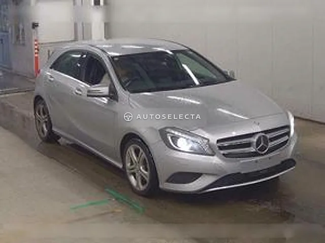 Mercedes-Benz A-Class 2013, auction grade 4