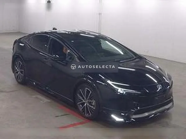 Toyota Prius 2023, auction grade R