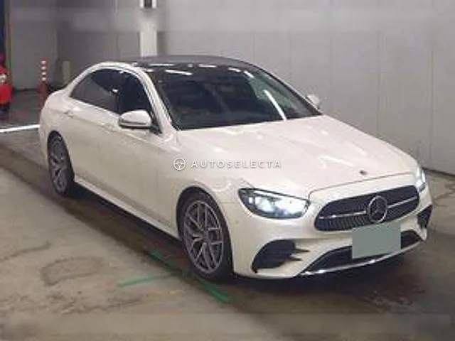 Mercedes-Benz E-Class 2024, auction grade 3.5