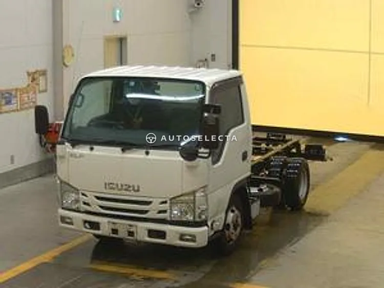 Isuzu ELF 2016, photo 1 of 1