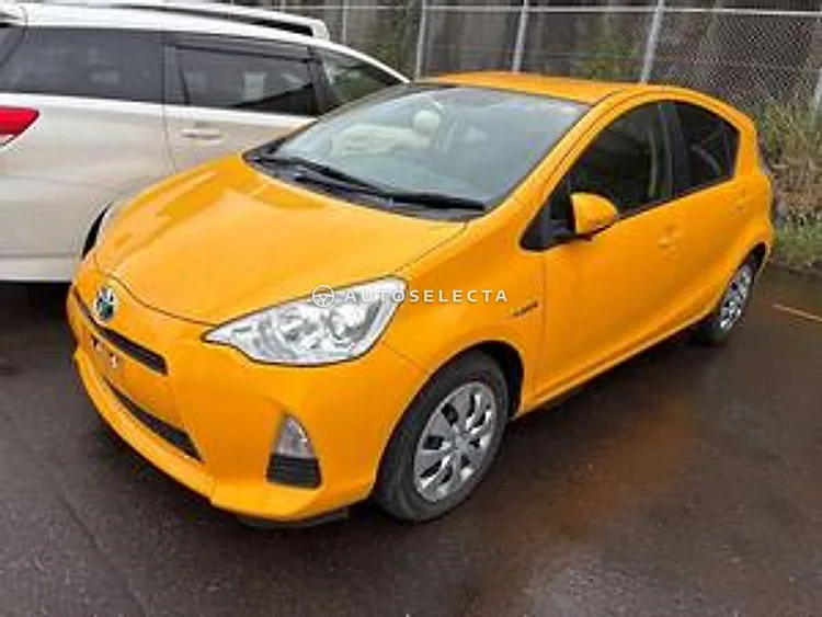 Toyota Aqua 2014, photo 1 of 1