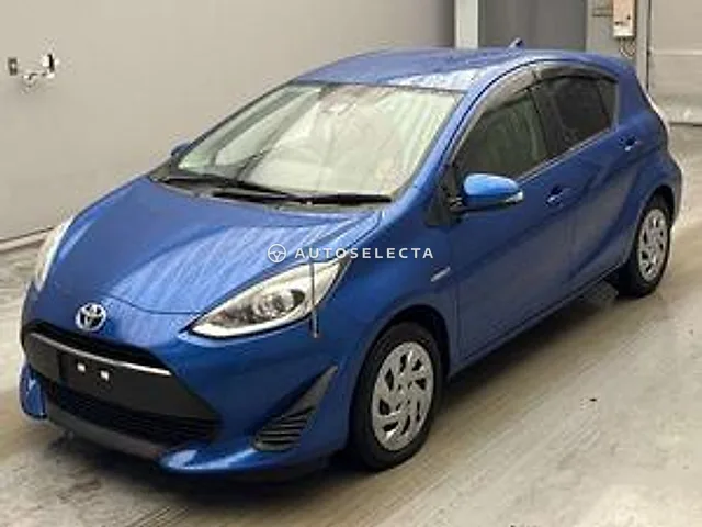 Toyota Aqua 2017, auction grade RA
