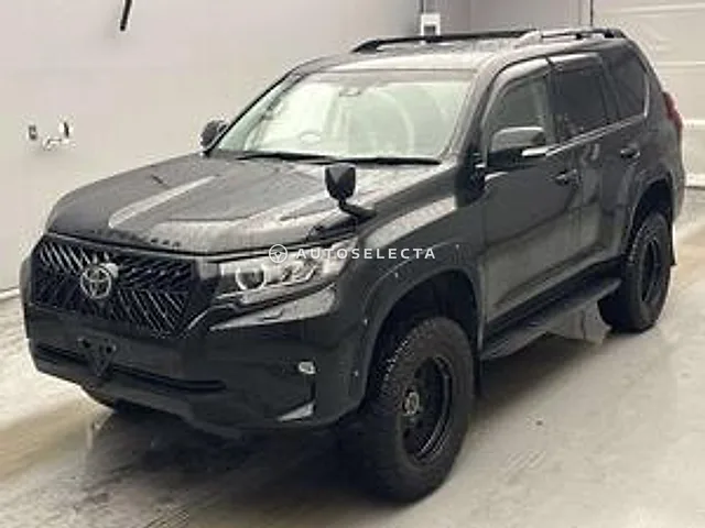 Toyota Land Cruiser Prado 2019, auction grade 4