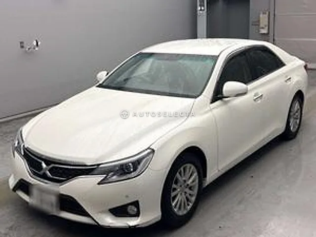 Toyota Mark X 2013, auction grade RA