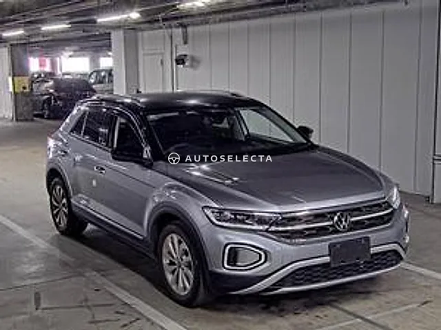 Volkswagen T-ROC 2024, auction grade 4