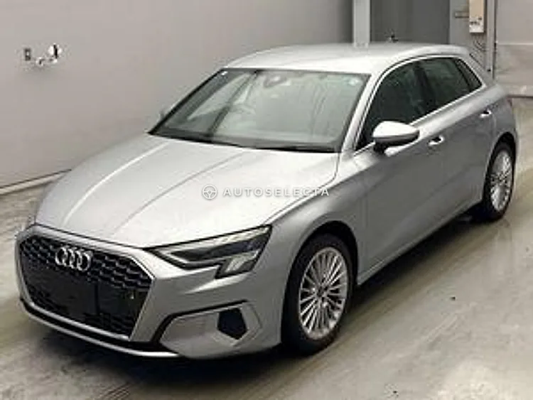Audi A3 2022, photo 1 of 1