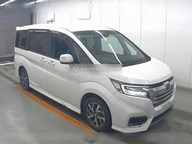 Honda Stepwgn Spada 2021, auction grade 4