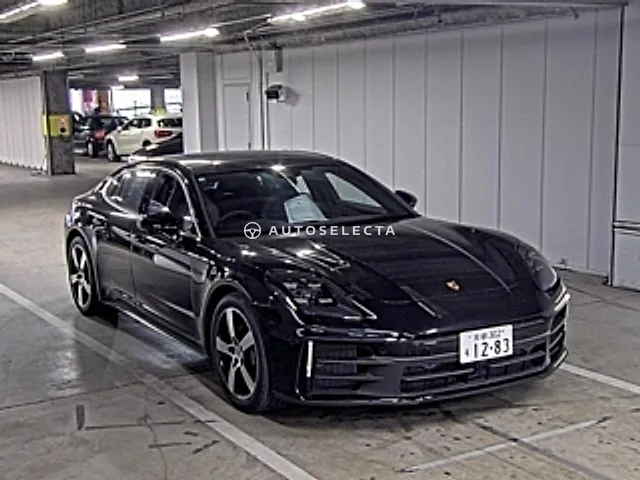 Porsche Panamera 2025, auction grade S