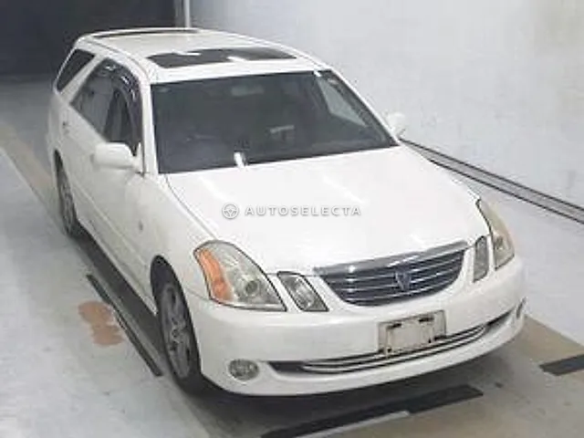 Toyota Mark II Blit 2003, auction grade R