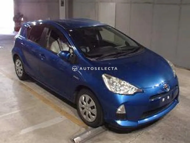 Toyota Aqua 2014, photo 1 of 1