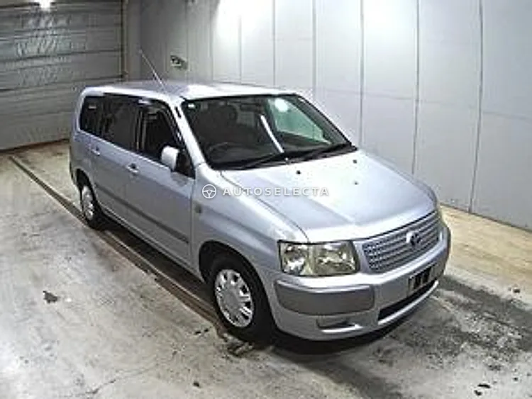 Toyota Succeed Van 2011, photo 1 of 1