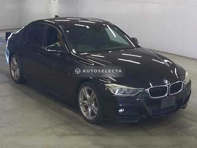 BMW 3 Series 2013, auction grade 4
