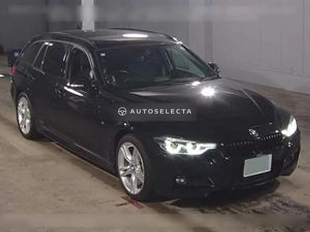 BMW 3 Series 2018, auction grade 4