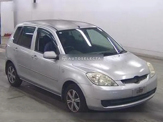 Mazda Demio 2005