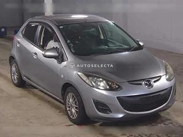 Mazda Demio 2013, auction grade 3.5