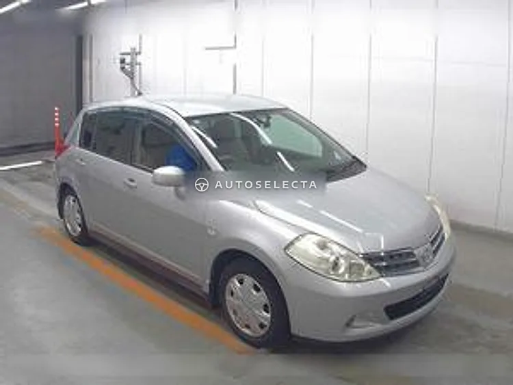 Nissan Tiida 2009, photo 1 of 1