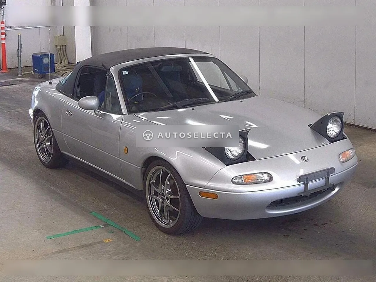 Eunos Roadster 1993, photo 1 of 6