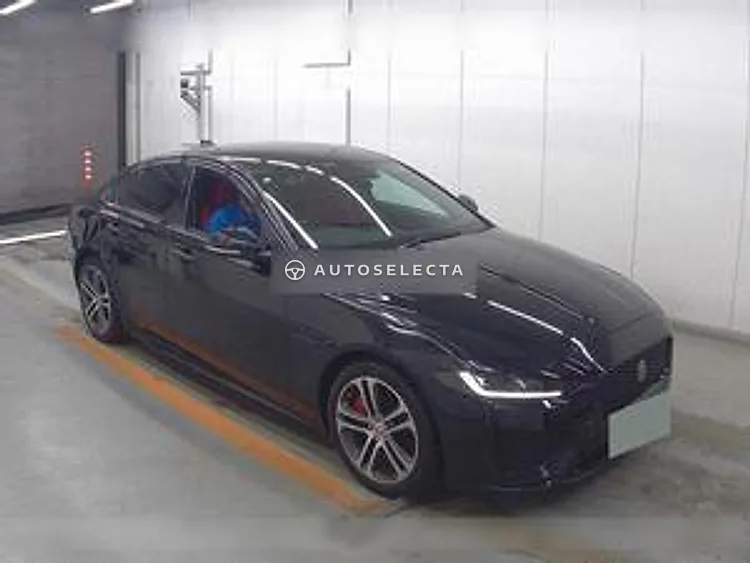 Jaguar XE 2020, photo 1 of 1