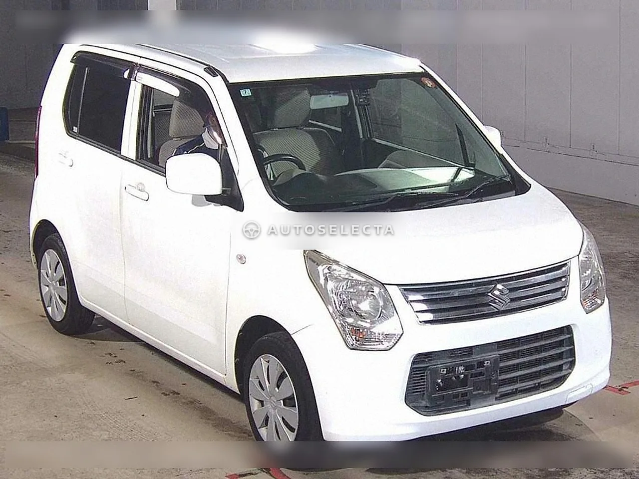 Suzuki Wagon R 2014, photo 1 of 1