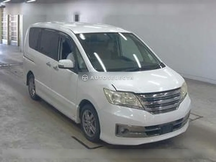 Nissan Serena 2011, photo 1 of 1