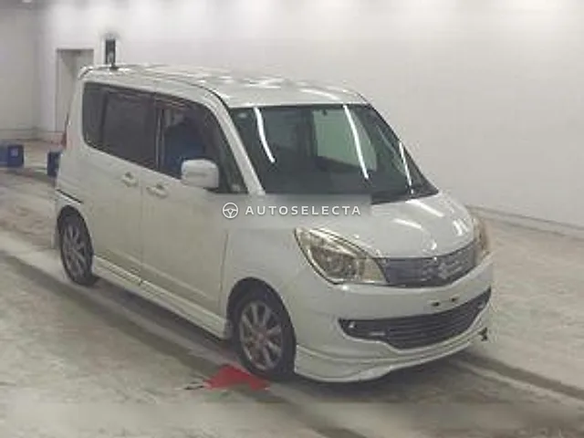 Suzuki Solio 2012