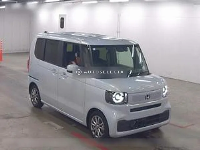 Honda N-BOX 2024, auction grade R