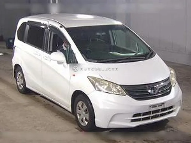 Honda Freed 2013, auction grade 3