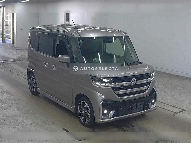 Suzuki Spacia Custom 2025