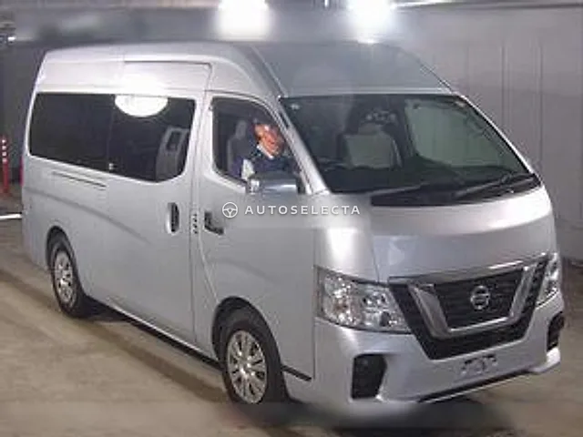 Nissan NV350 Caravan 2019, auction grade 3.5