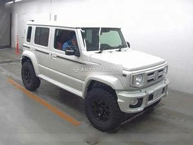 Suzuki Jimny Nomade 2025, auction grade 5