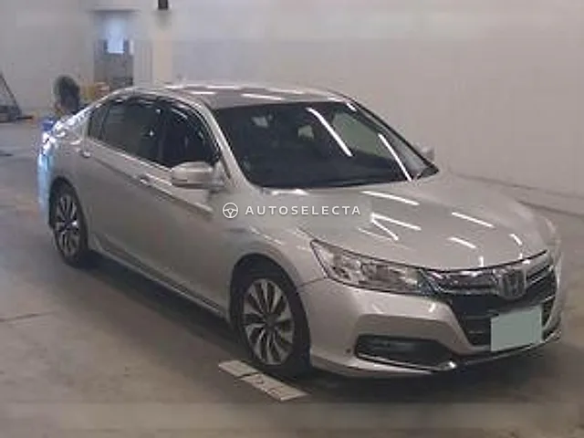 Honda Accord Hybrid 2013, auction grade 3.5