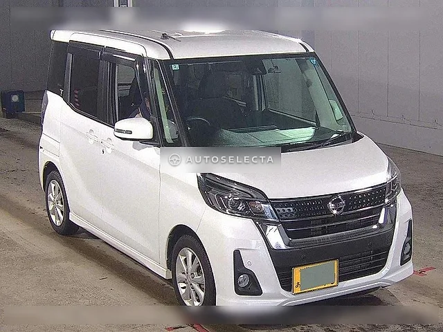 Nissan Dayz Roox 2020, auction grade 3.5