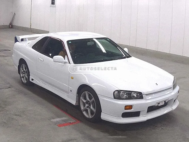 Nissan Skyline 1999, auction grade 3.5
