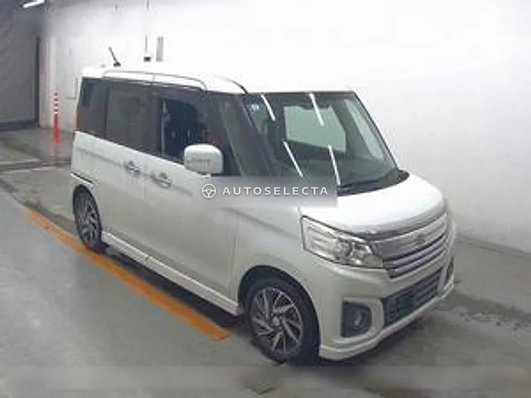 Suzuki Spacia Custom 2015, photo 1 of 1