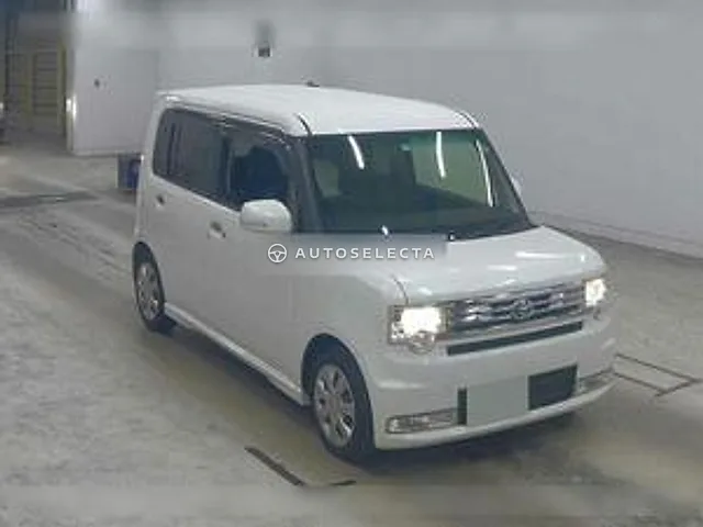 Toyota Pixis Space 2015, auction grade R