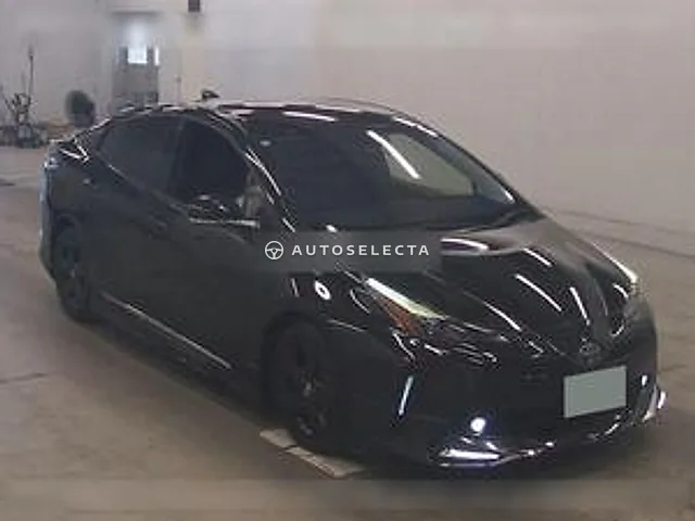 Toyota Prius 2022, auction grade 3.5