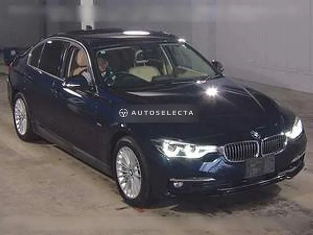 BMW 3 Series 2017, auction grade 4
