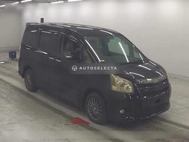 Toyota Noah 2009, auction grade R