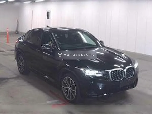 BMW X4 2023, auction grade 4.5