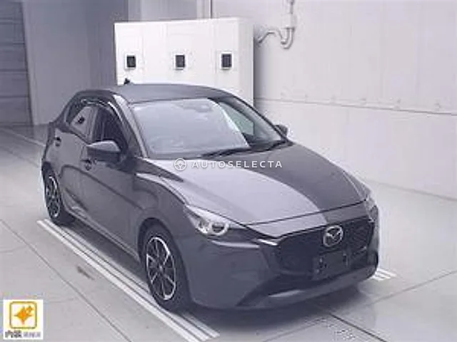 Mazda Demio 2023, auction grade R