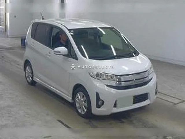 Mitsubishi eK Custom 2014, auction grade 4.5