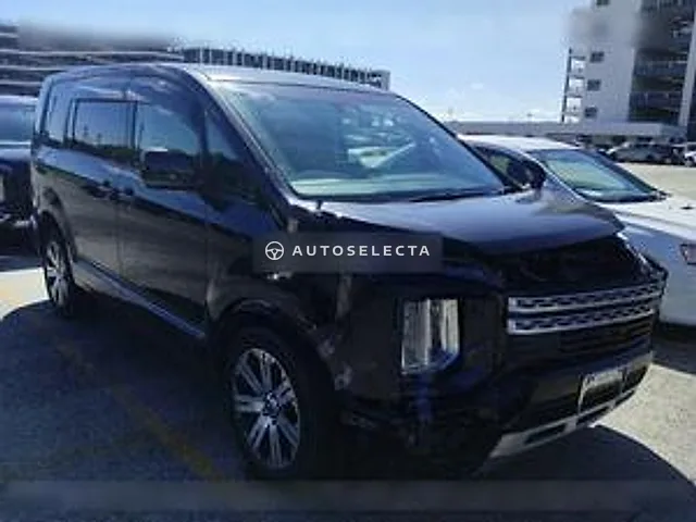 Mitsubishi Delica D:5 2022