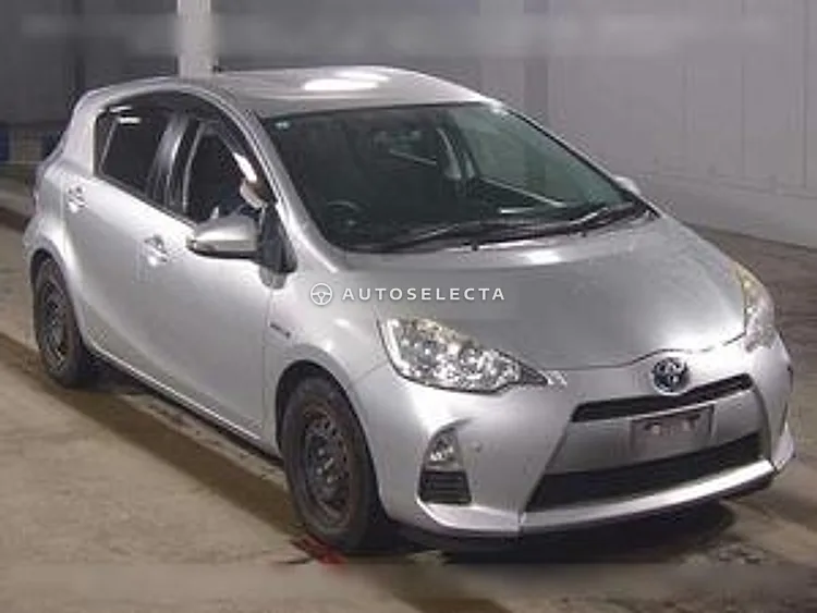 Toyota Aqua 2014, photo 1 of 1