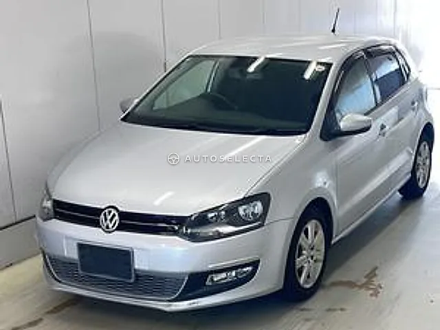 Volkswagen Polo 2012, auction grade R