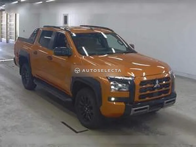 Mitsubishi Triton 2025, auction grade 6