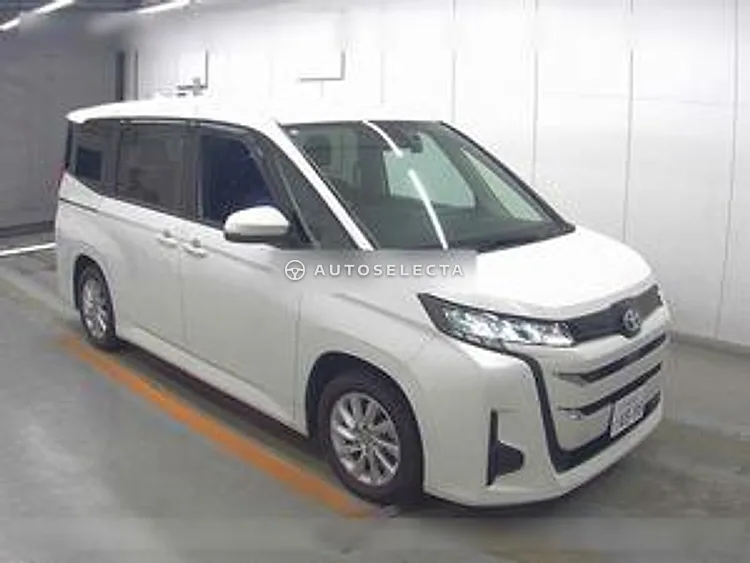 Toyota Noah 2023, photo 1 of 1