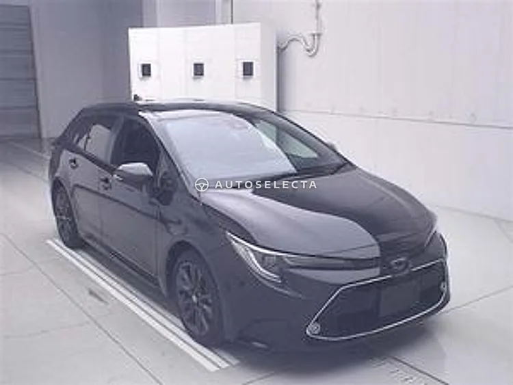 Toyota Corolla 2021, photo 1 of 11