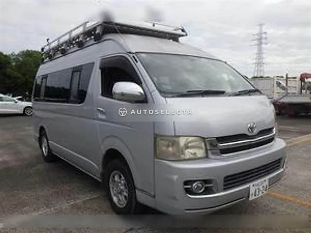 Toyota Hiace Wagon 2005, auction grade 3