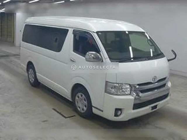 Toyota Hiace Wagon 2017, auction grade 3.5