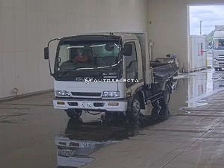 Isuzu Forward 2004, photo 1 of 1